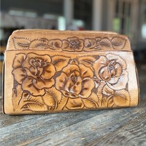 Vintage 60’s hand tooled floral leather clutch